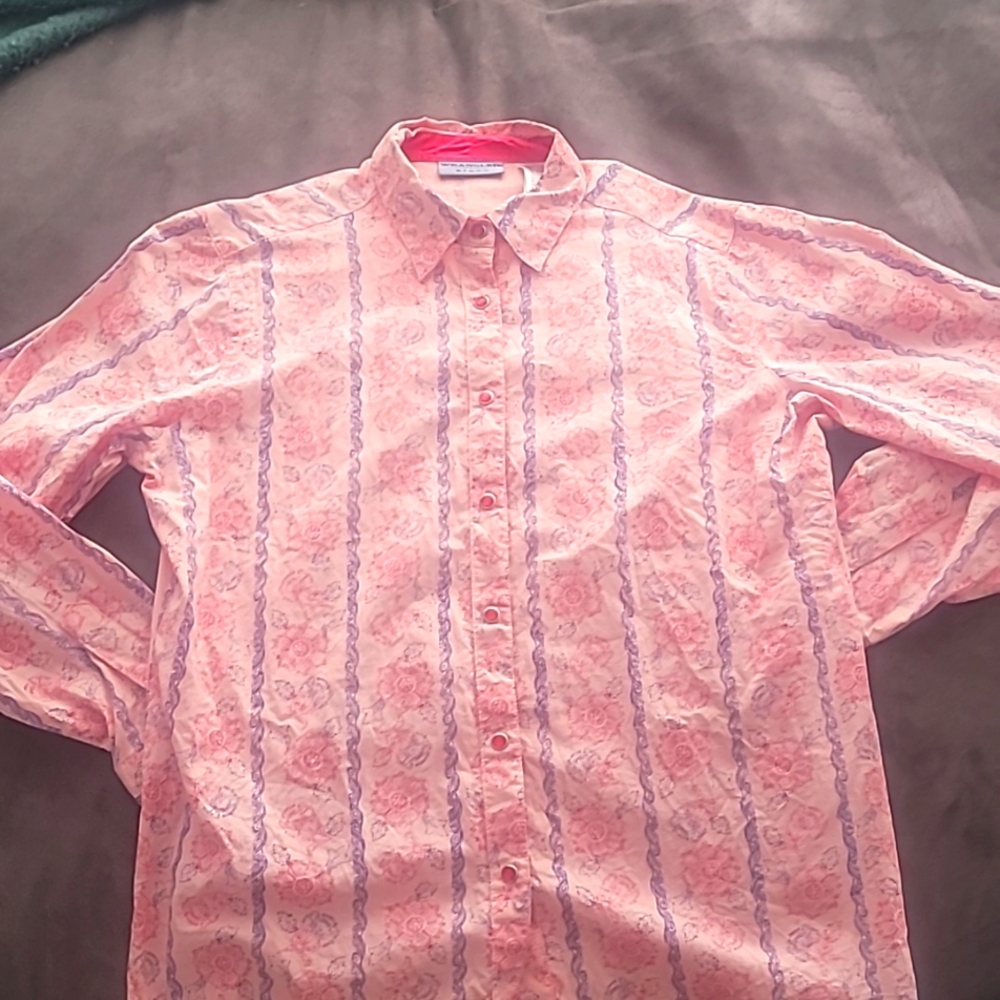 Wrangler Blues men's Sz L Pink Purple Floral Pearl Snap Long Sleeve Shirt